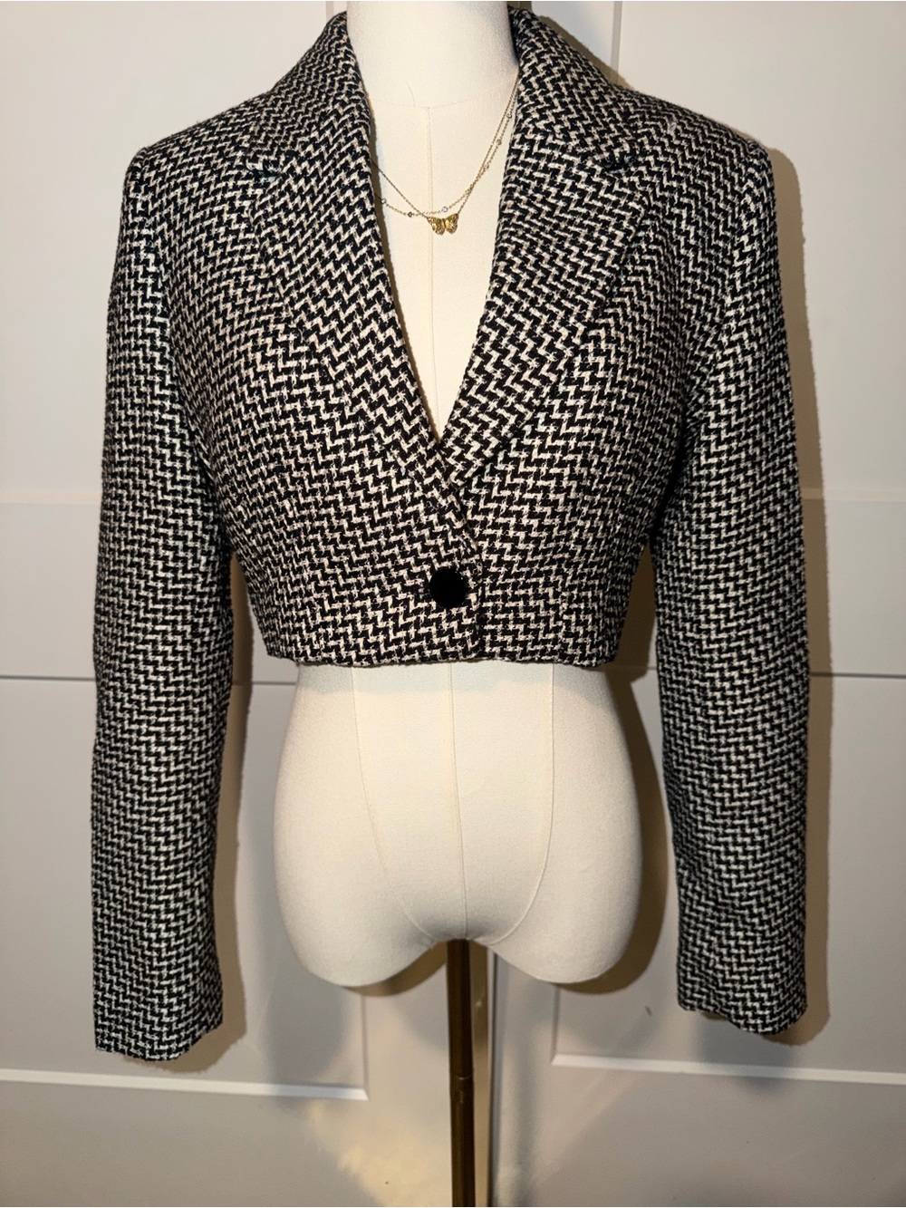 Zara Black & White Cropped Houndstooth Blazer